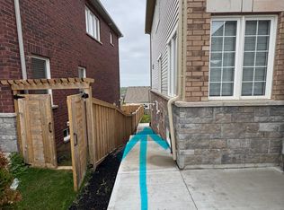 83 Atlantis Dr, Orillia, ON L3V8L4