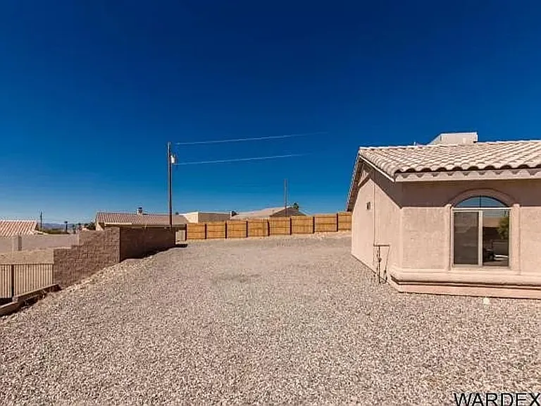 2675 Bluewater Dr — Photo 24