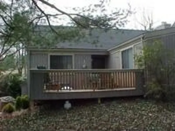 151 South Trl #B, Stratford, CT 06614