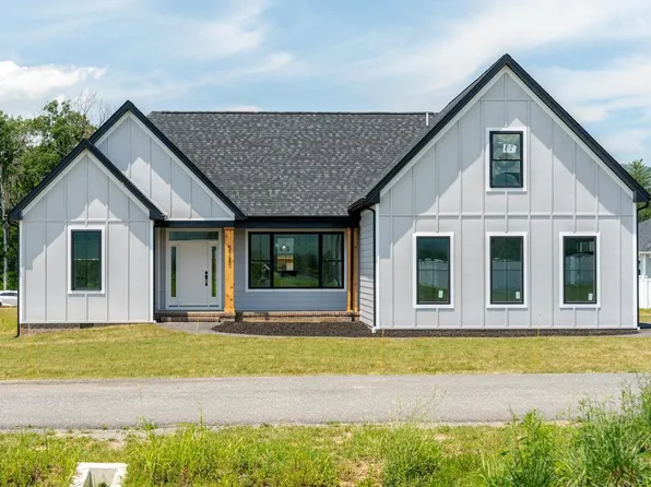 5155 Retriever Ln, McGaheysville, VA 22840