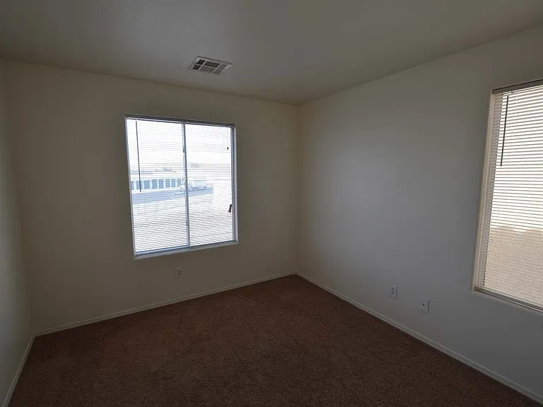 6670 Tulip Falls Dr — Photo 26