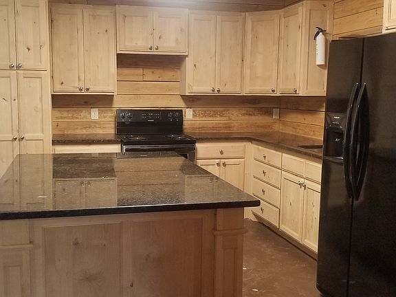 SM Tucker kitchen_07082021