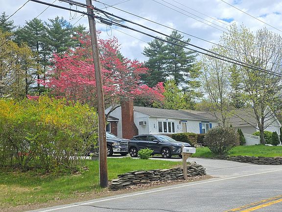 3rd image of 18 Dublin Ave