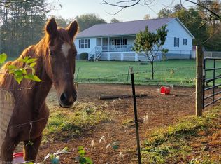 1323 Red Rock Ln, Pinnacle, NC 27043