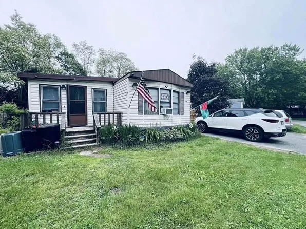 86 Cambridge Circle, Loch Sheldrake, NY 12747