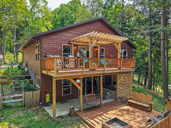 19792 Thousand Island Lake Rd, Watersmeet, MI 49969