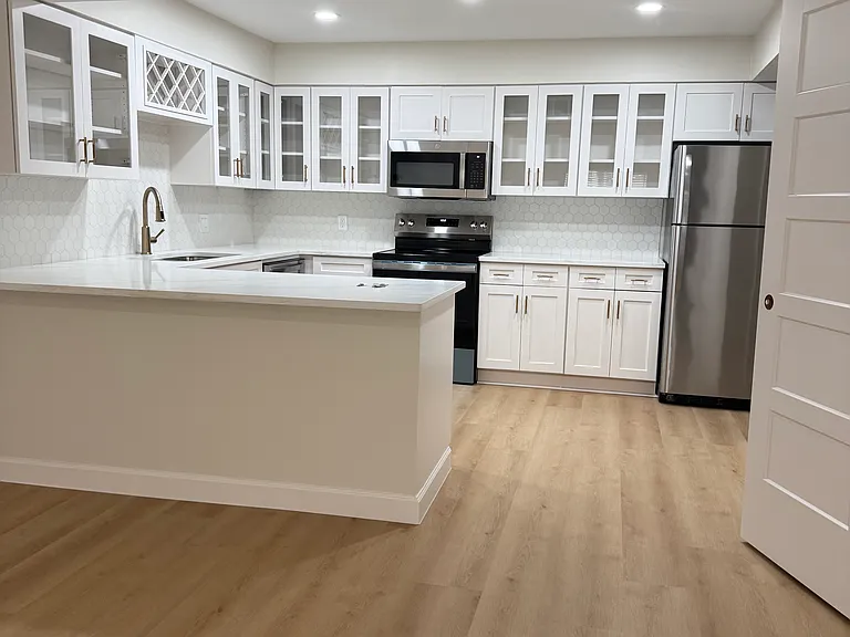 3121 Rosedale Ave — Photo 5