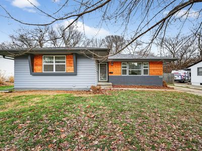2921 Meadow Ln, West Des Moines, IA, 50265