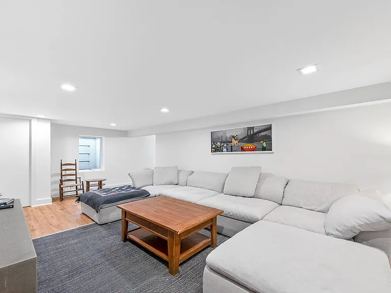 24 Lilla Ln — Photo 22