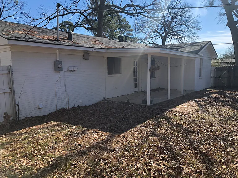 9444 Kroetz Dr — Photo 24