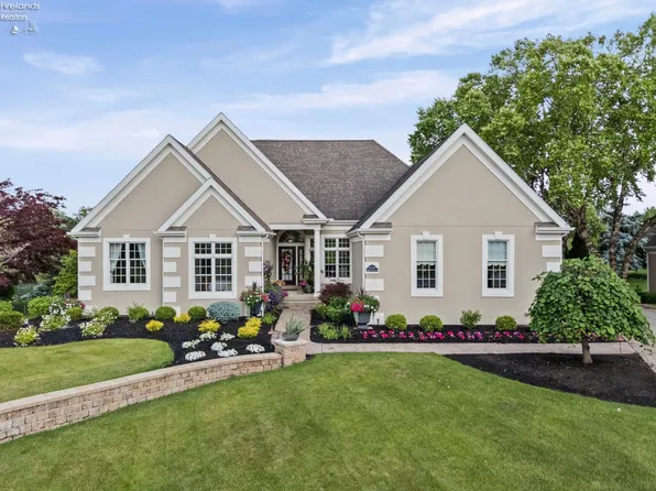 4314 Timber Lake Ln, Sandusky, OH 44870