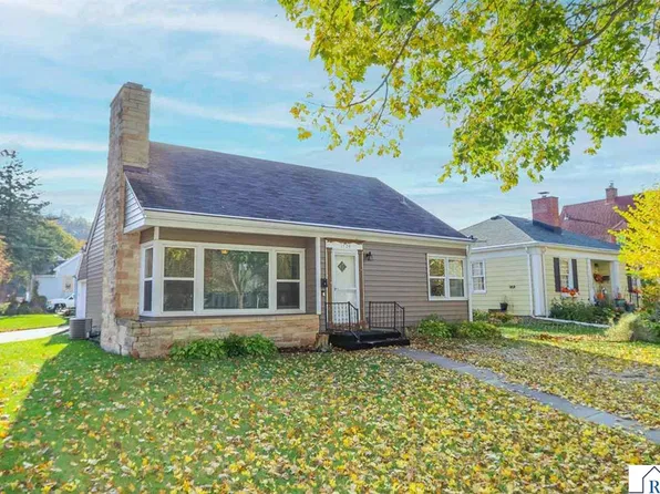 1729 N Broad St, Mankato, MN 56001