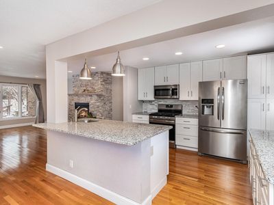 59 Walden St, Burnsville, MN, 55337