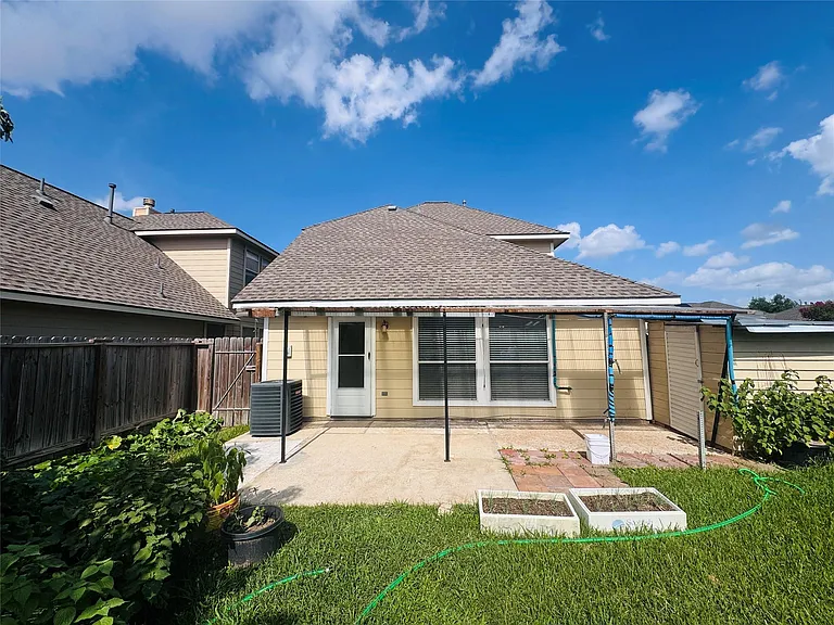 10803 Waterfern Ct — Photo 19
