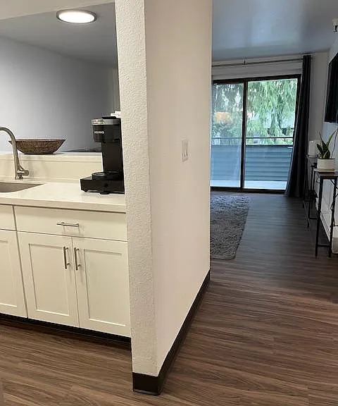 Park Place Apartments — Photo 24