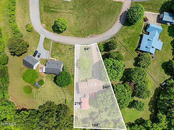 4th image of 340 W Hills Dr