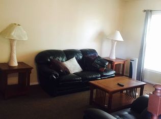 1124 Williamsburg Rd, Country Club Hills, IL 60478