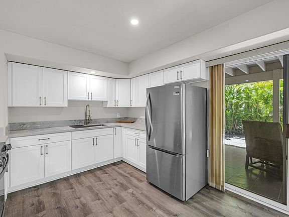 4th image of 2624 Moolio Pl
