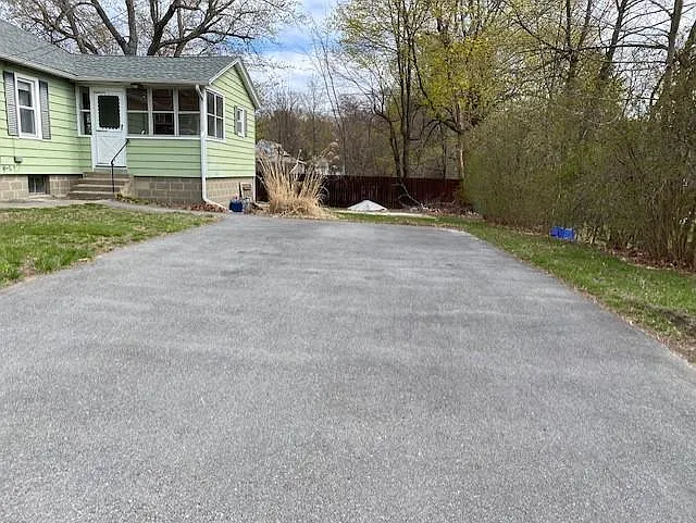 397 Massasoit Rd — Photo 11
