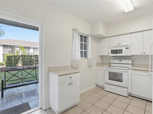 8313 Bernwood Cove LOOP #1201, FORT MYERS, FL 33966
