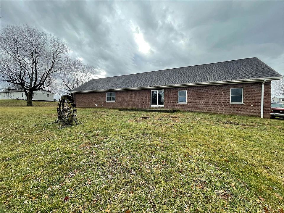 3696 Charlie Moran Hwy, Horse Cave, KY 42749 MLS RA20230029 Zillow