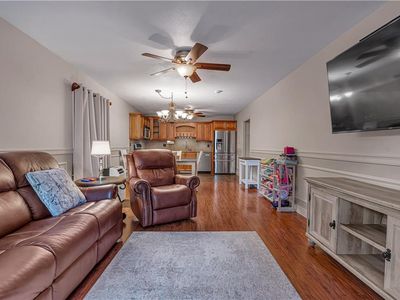444 Woodward Rd APT 2, North Providence, RI, 02904