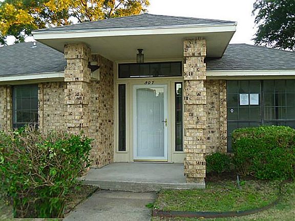 2nd image of 507 Wildvine Dr