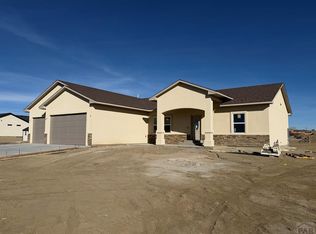 1176 Knotty Pine Ln, Pueblo West, CO 81007