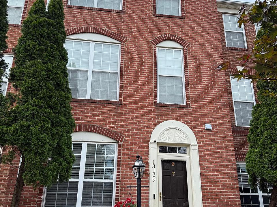 1st image of 13129 Park Crescent Cir