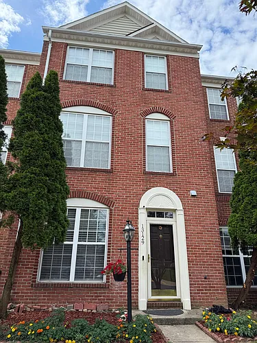 13129 Park Crescent Cir Photo 1