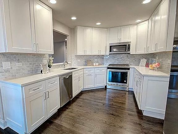 5th image of 1526 Brittany Ct