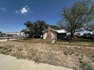 206 W Stanolind Rd, Hobbs, NM 88240