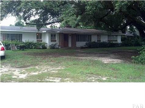 Welcome to 4571 Marlane Dr. Pensacola, FL!