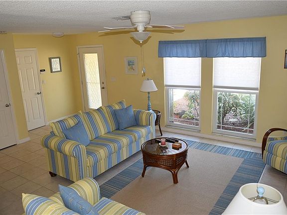 3rd image of 6434 Yvette Dr