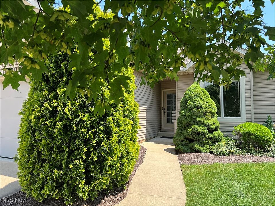 1st image of 1321 Meadowbrook Dr