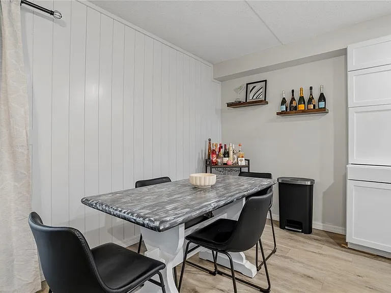 1154 Paseo Del Sol #B — Photo 5