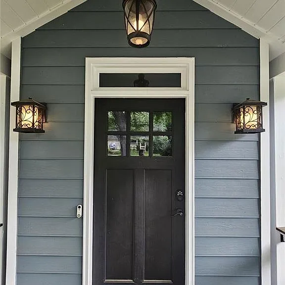 290 Oakmere Dr — Photo 2