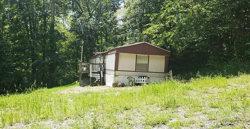1st image of 135 Apple Valley Dr