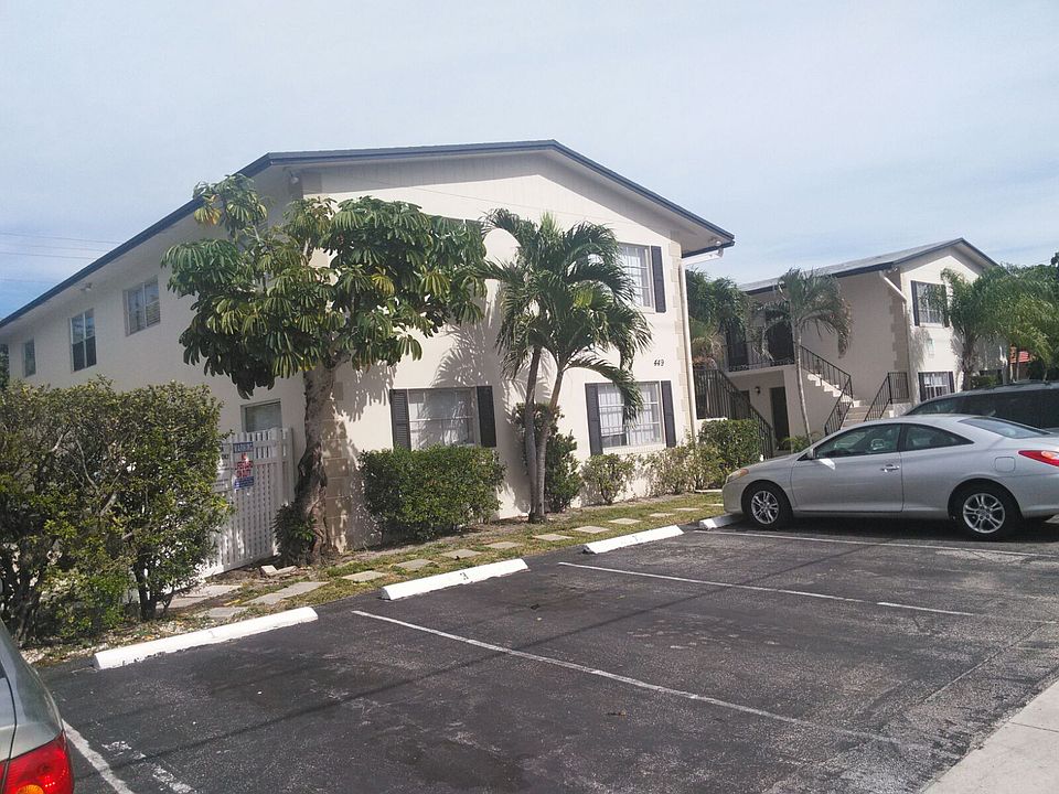 1st image of 449 SW 15th St APT 9