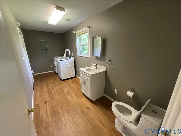 17220 Royalton Rd — Photo 8