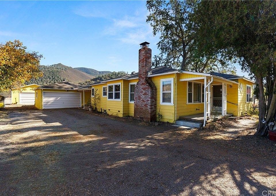 1st image of 4570 Clark Dr