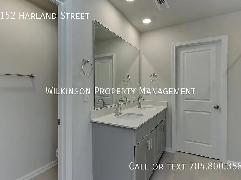 1152 Harland St — Photo 23
