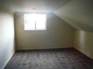 Upper Bedroom