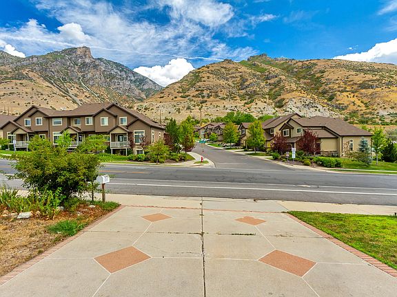 2nd image of 994 S Slate Canyon Dr