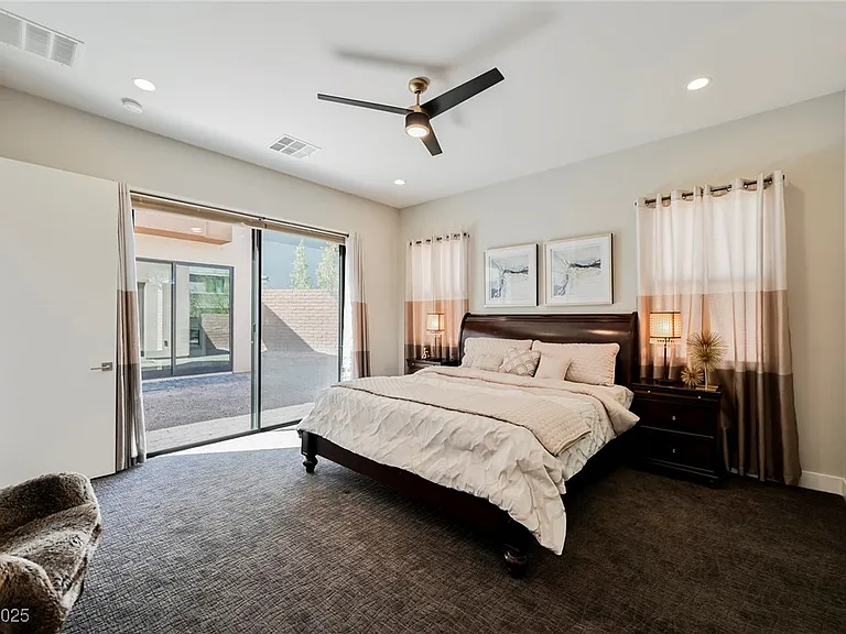 19 Garden Rain Dr — Photo 18