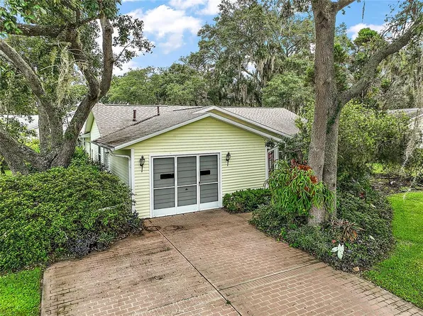 24 Brigadoon Cir, Leesburg, FL 34788