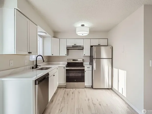 362 W Elizabeth St, Monroe, WA 98272
