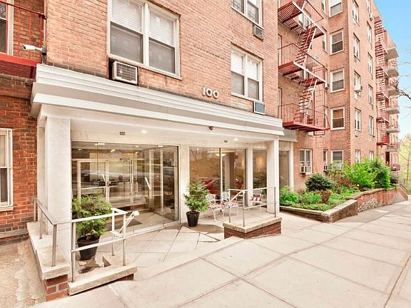 3rd image of 100 Overlook Ter APT 216