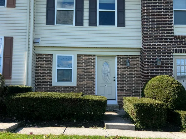 6995 New Oxford Rd APT C, Harrisburg, PA 17112