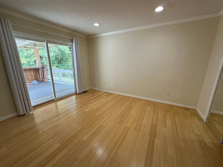 108 Jason Dr — Photo 5